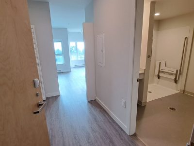 Coquitlam, BC – Accessible bachelor unit