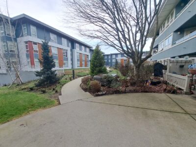 Burnaby, BC – Accessible 1 BR unit